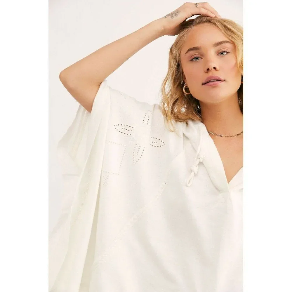 NEW FREE PEOPLE SzS BE THERE EMBROIDERED SWEATSHIRT PULLOVER HOODIE PONCHO IVORY